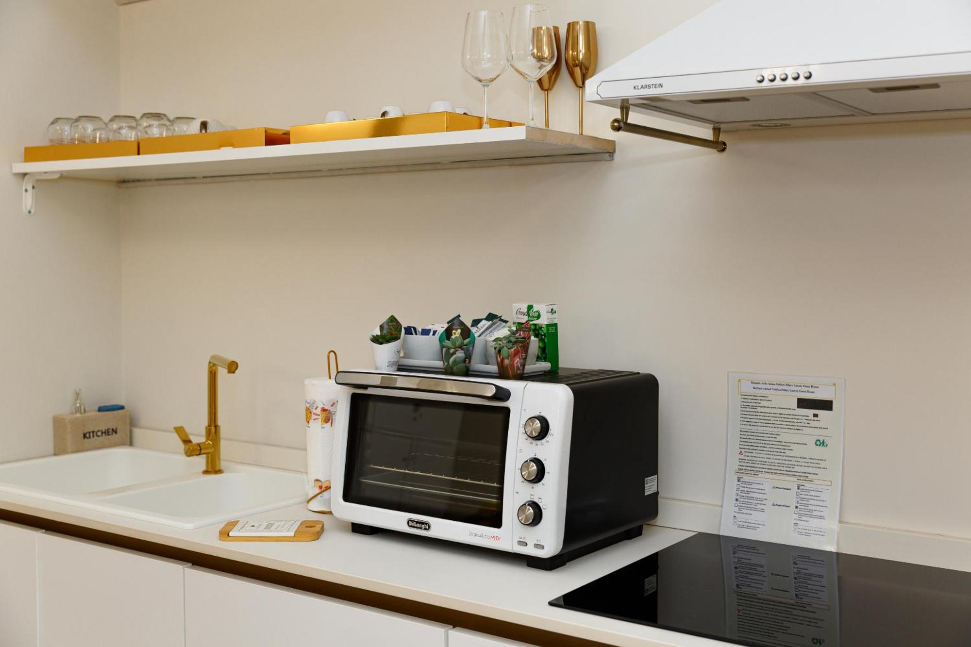 Golden Palace Luxury Guest House, Rome